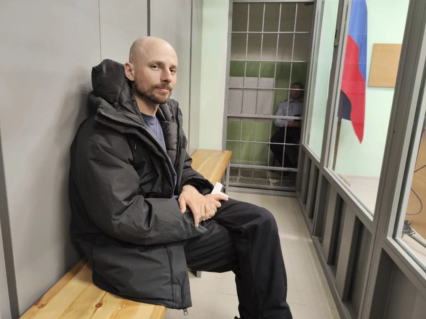 Двох російських журналістів ув'язнили за звинуваченням в «екстремізмі» за нібито роботу на групу Навального